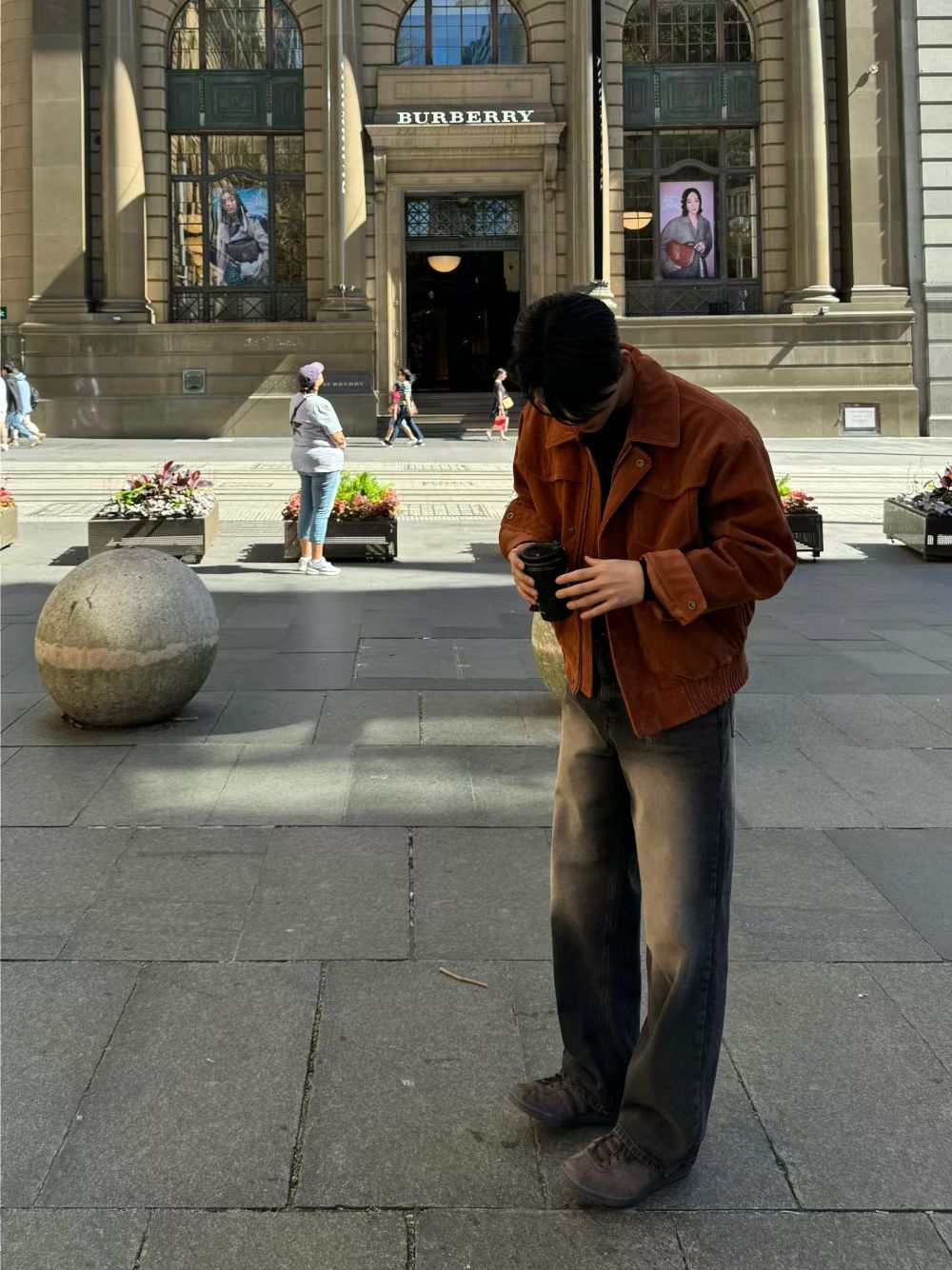 造舊洗水牛仔褲