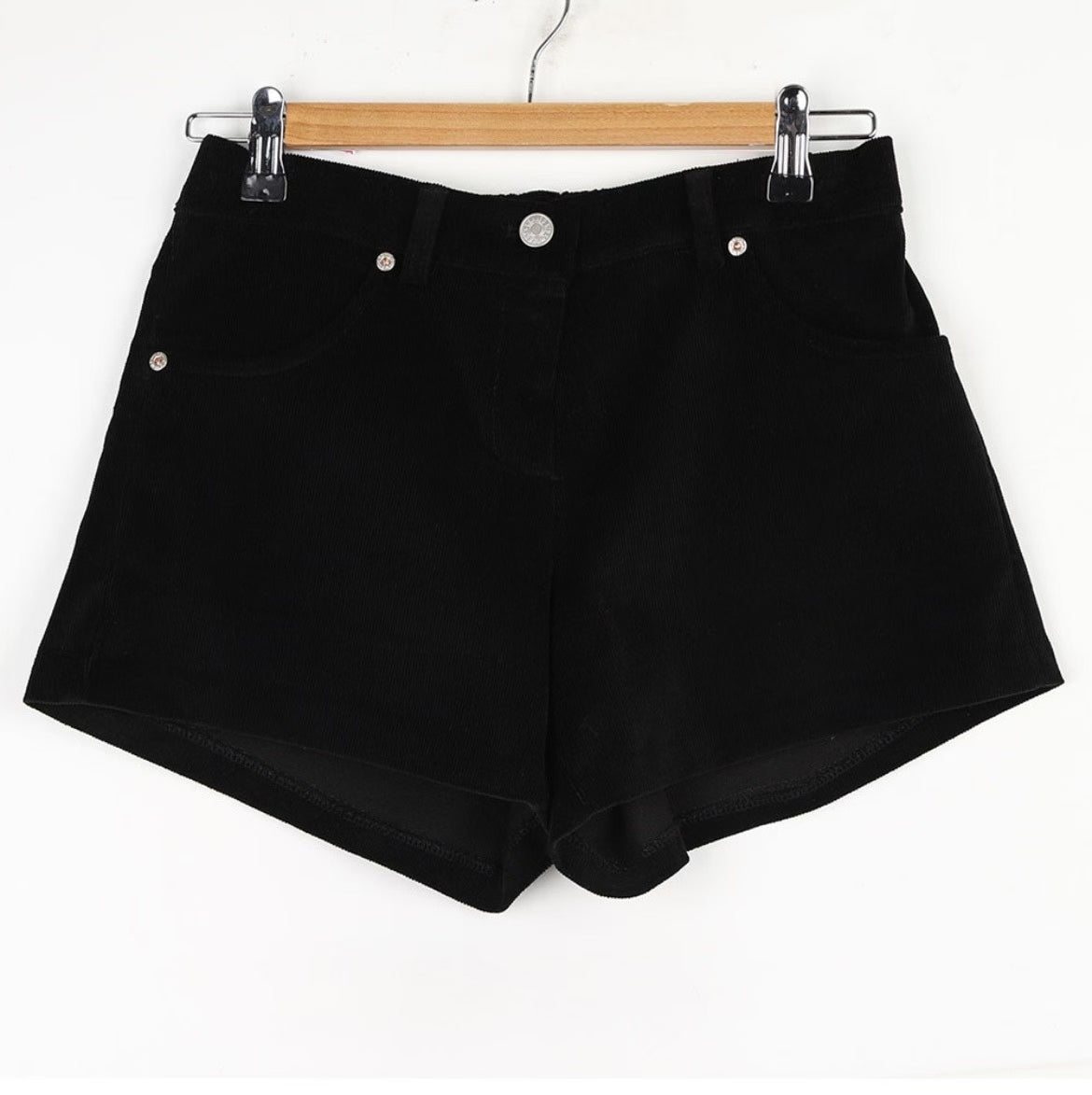 燈芯絨短褲