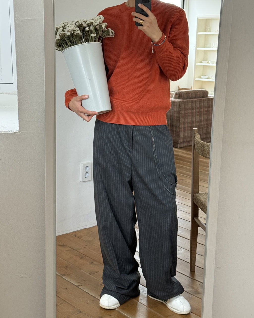 純色圓領針織上衣