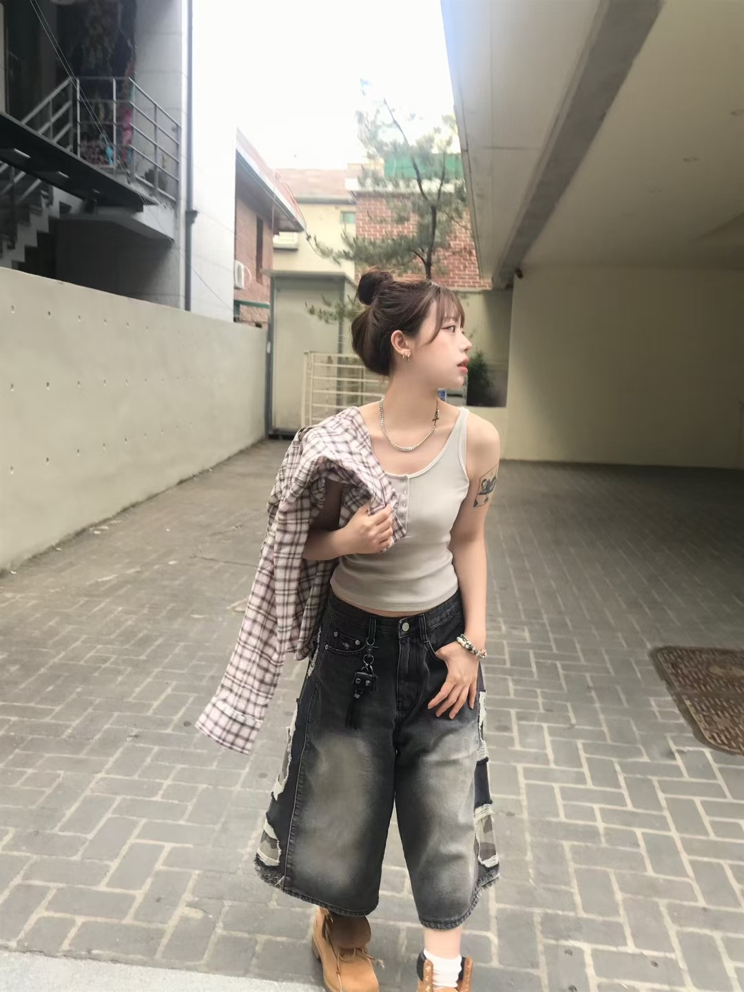👦🏻👧🏻可穿 - 破爛牛仔拼迷彩7分褲
