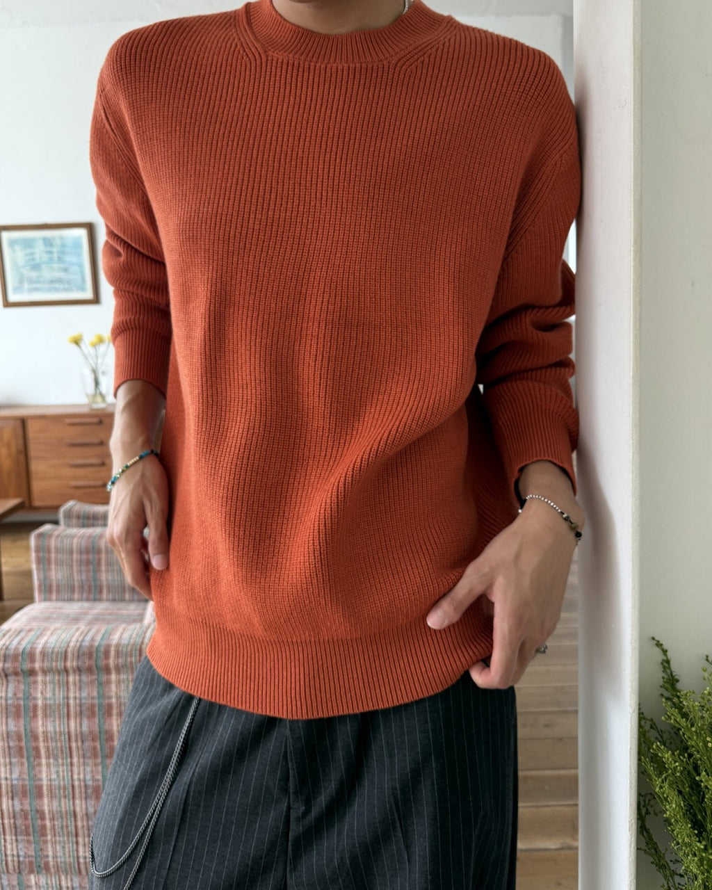 純色圓領針織上衣