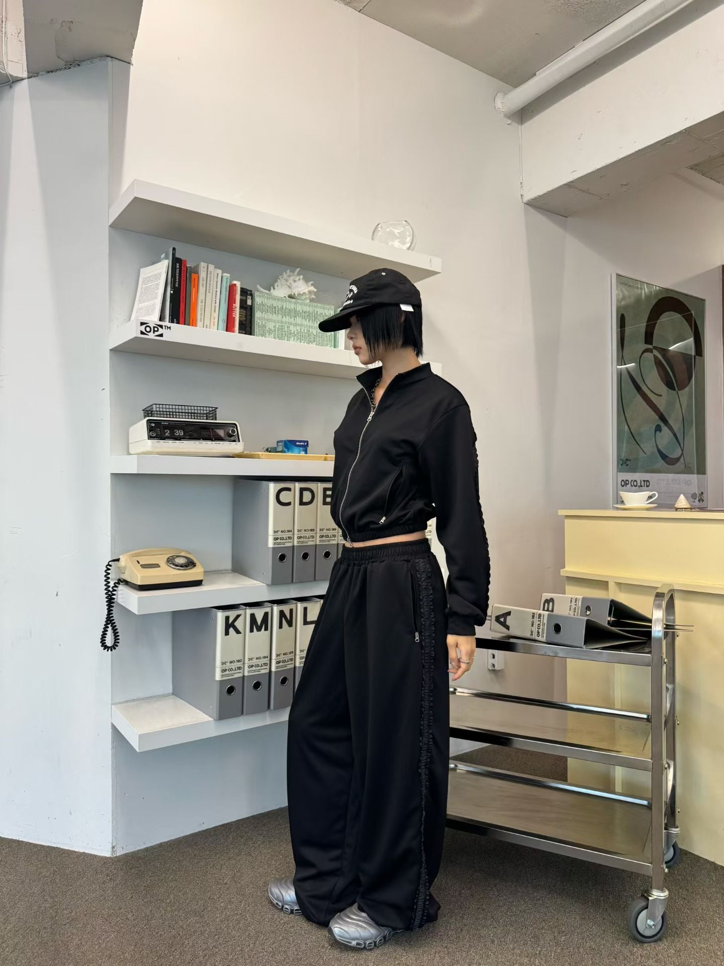 花邊運動風長褲