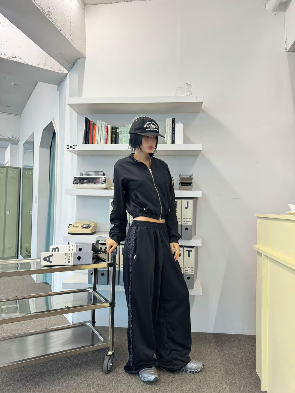 花邊運動風長褲