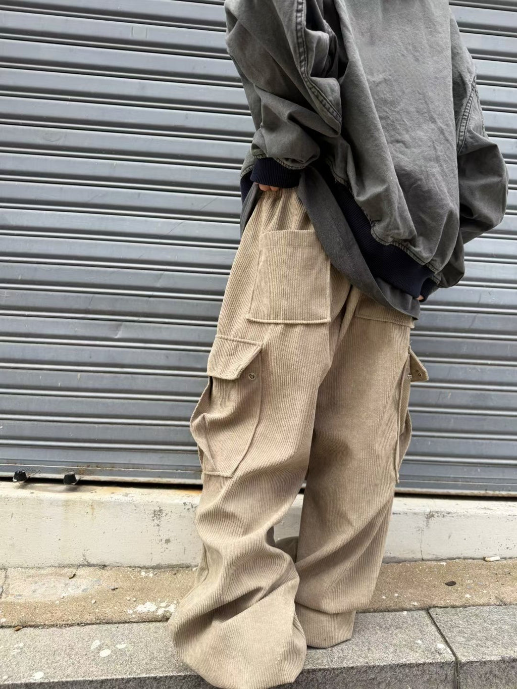 👦🏻👧🏻可穿 - 多袋設計燈芯絨工裝褲