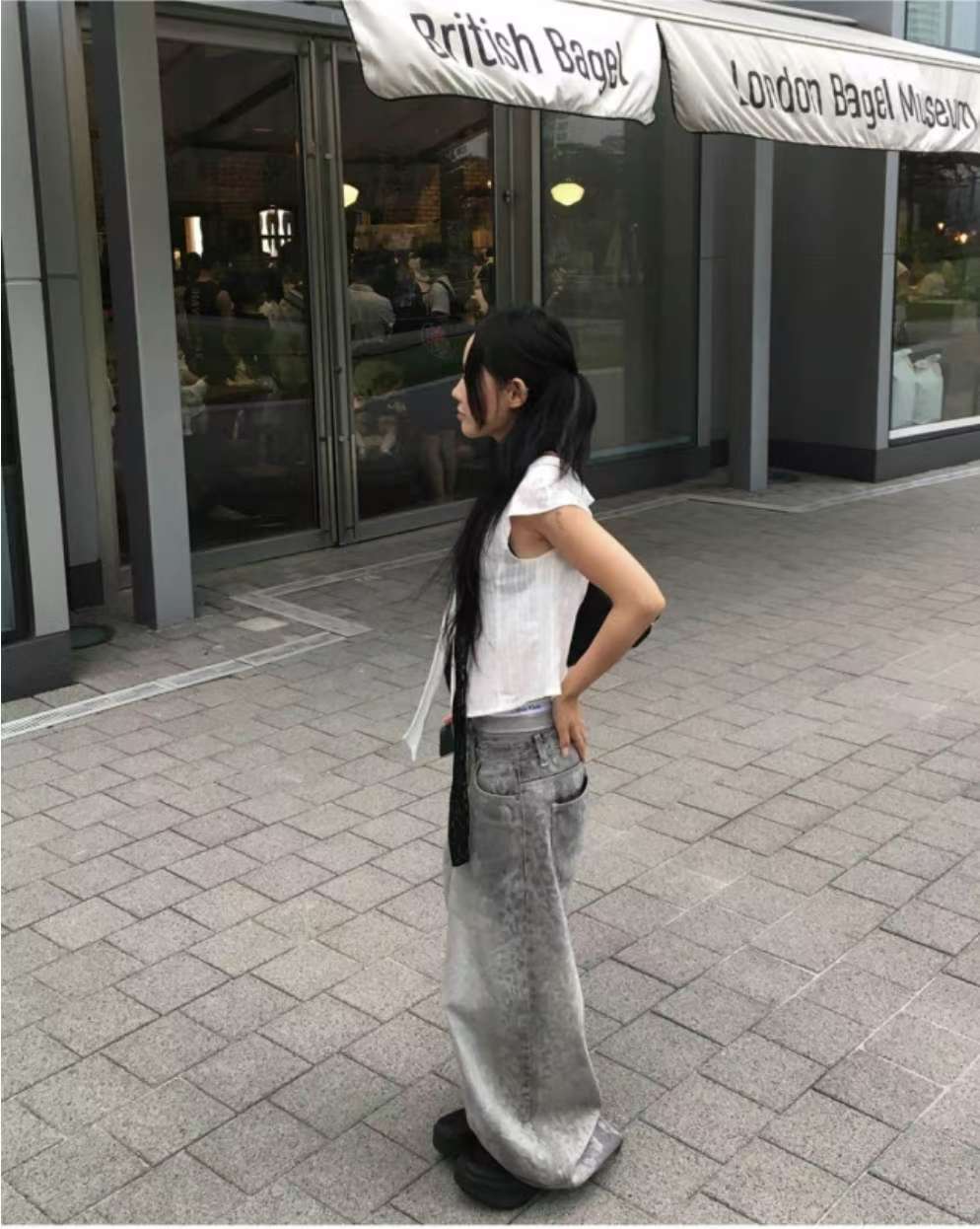 灰色豹紋牛仔褲