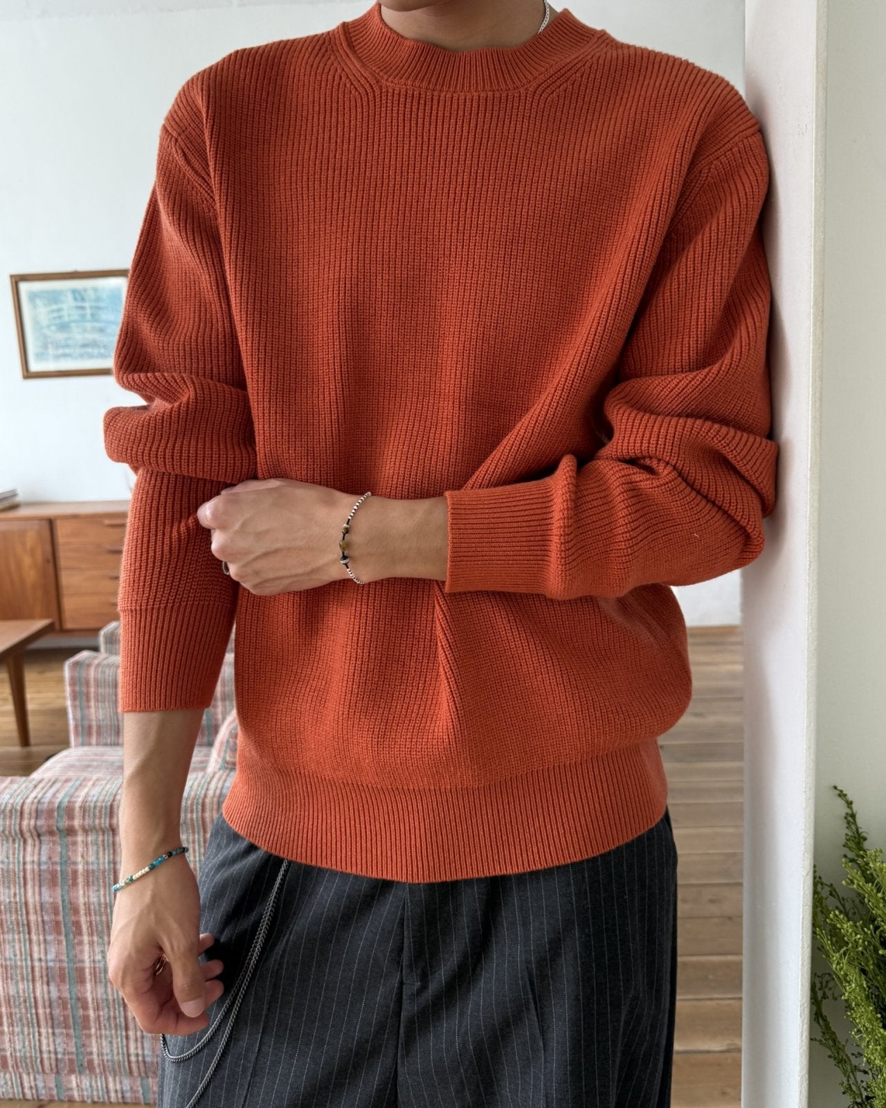 純色圓領針織上衣