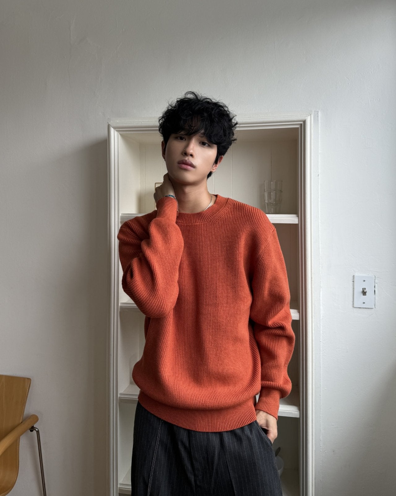 純色圓領針織上衣