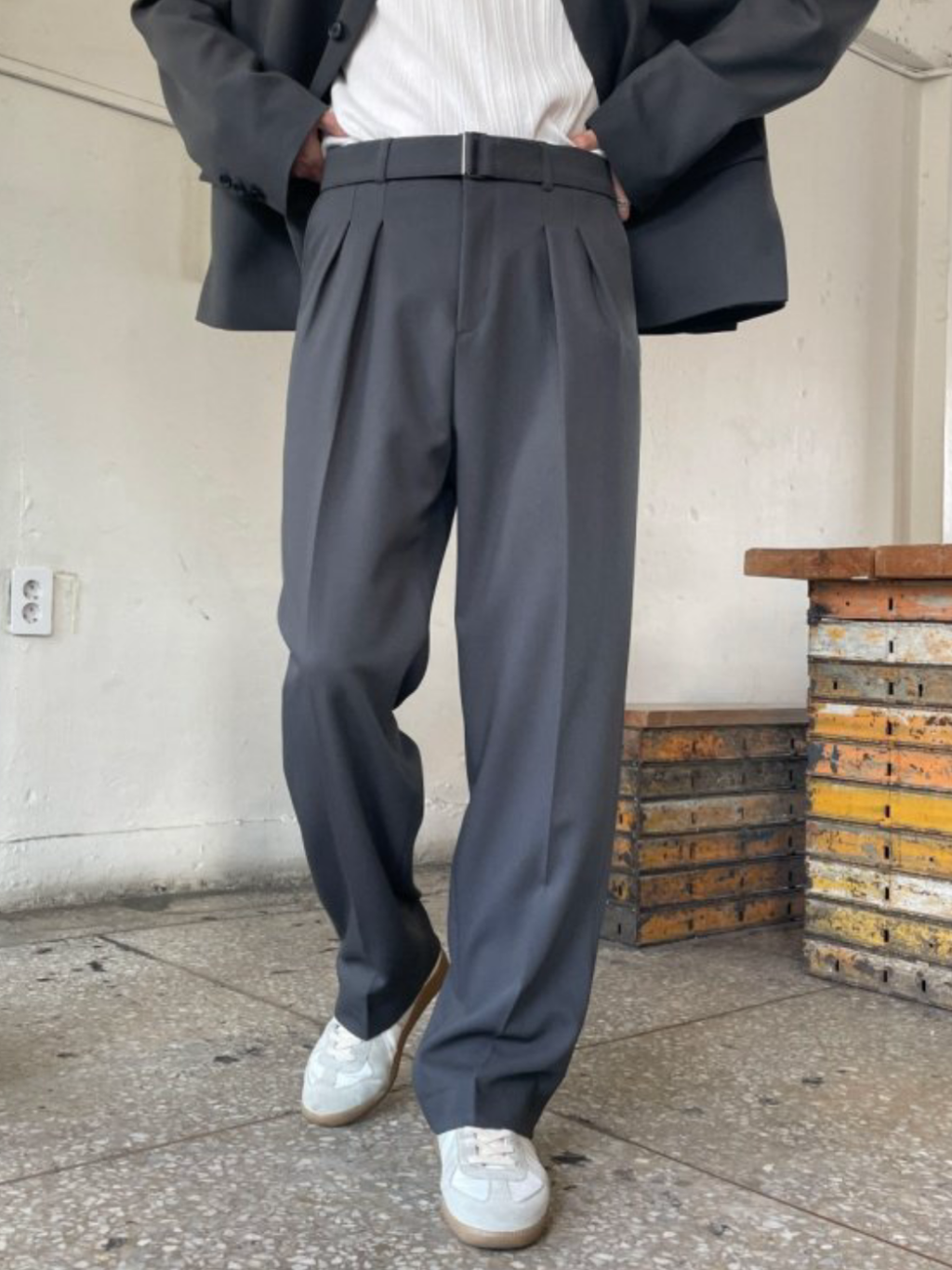 免皮帶直腳西褲