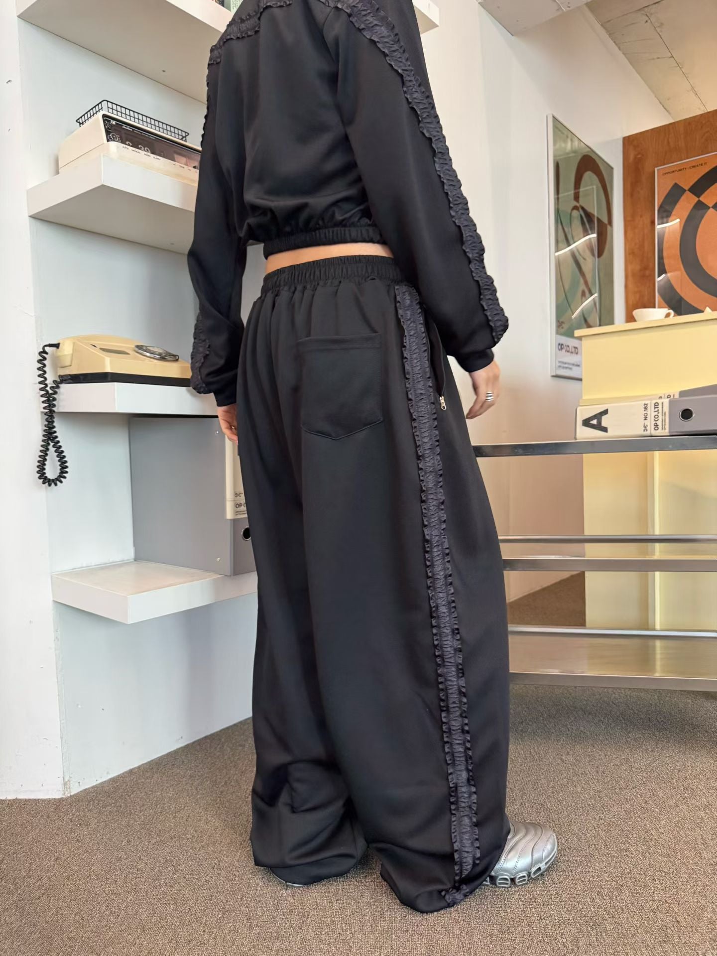 花邊運動風長褲